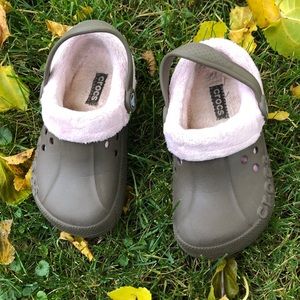 Lined Crocs Size C10-11